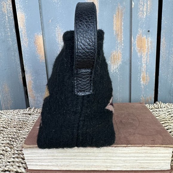 MZ Fair Trade Rocio Wristlet Clutch Midnight Arrow - Picture 4 of 16